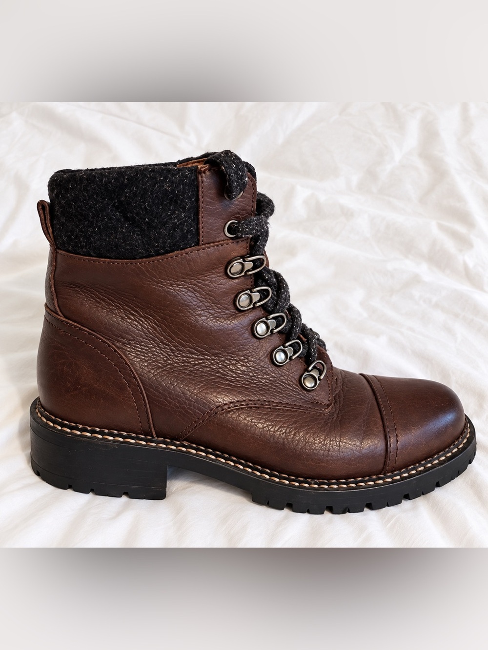 Women’s FRYE Brown Leather Lace Up Combat Boots Lug Sole 3476194 DBN SZ 7